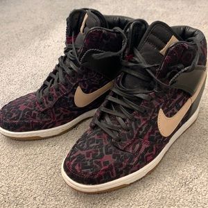 Nike Back and Pink high top wedges